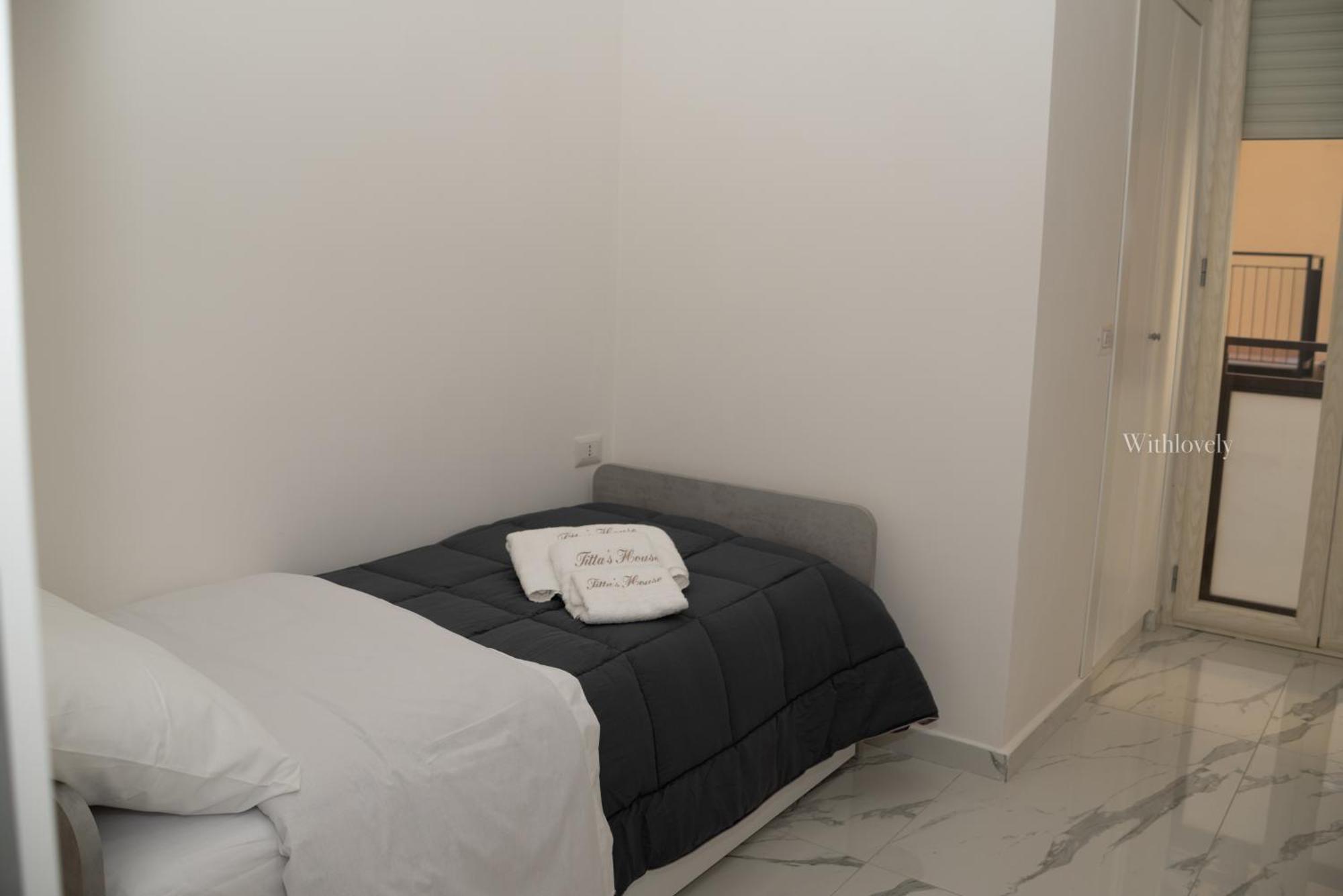 Titta'S House Apartment Naples Exterior photo